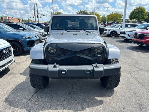 Used 2013 Jeep Wrangler Unlimited Sport AWD/4WD image 5