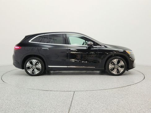 Certified 2026 Mercedes-Benz EQE 320+ SUV image 4