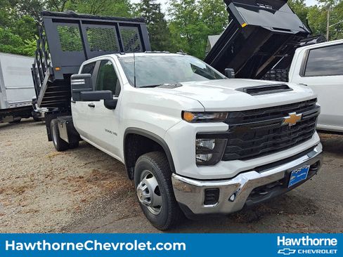 New 2025 Chevrolet Silverado 3500 W/T w/ WT Convenience Package image 1