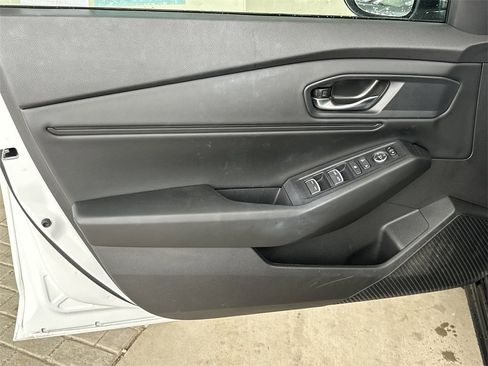 Used 2024 Honda Accord EX image 10