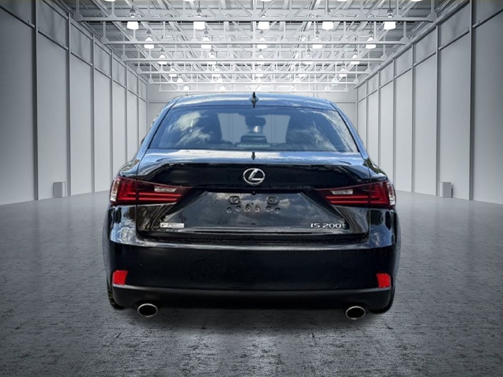 Used 2016 Lexus IS 200t RWD image 19