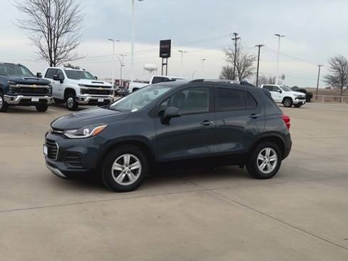 Used 2021 Chevrolet Trax LT image 5