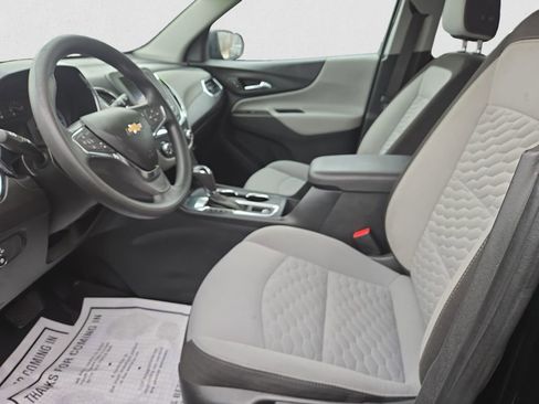 Used 2020 Chevrolet Equinox LS image 10