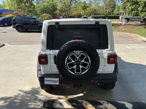 Used 2026 Jeep Wrangler Unlimited Rubicon w/ Safety Group image 9