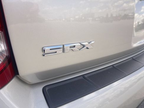 Used 2013 Cadillac SRX Performance w/ Driver Awareness Package FWD image 4