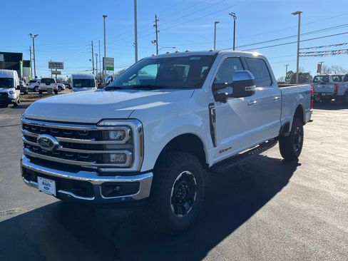 New 2026 Ford F350 King Ranch w/ Tremor Off-Road Package image 9