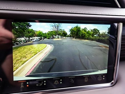 Used 2024 GMC Yukon XL Denali w/ Max Trailering Package AWD/4WD image 12