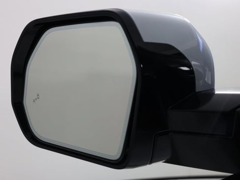 Used 2025 Toyota Sequoia Platinum image 19