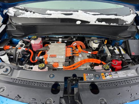 Used 2023 Chevrolet Bolt EUV Premier w/ Sun & Sound Package image 24