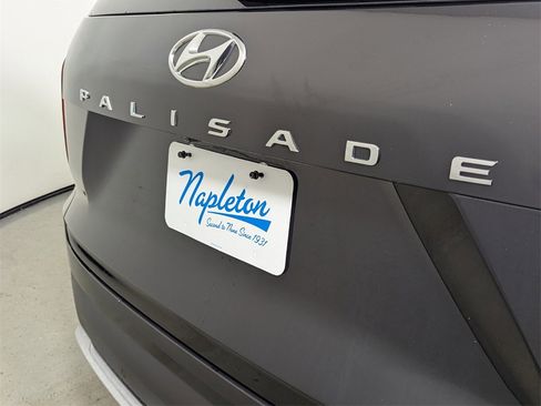 Used 2021 Hyundai Palisade SEL w/ Premium Package image 8