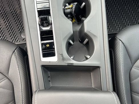 New 2026 Volkswagen Atlas Cross Sport SE image 27