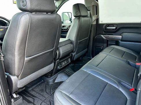 Used 2020 Chevrolet Silverado 2500 LTZ w/ Safety Package image 27