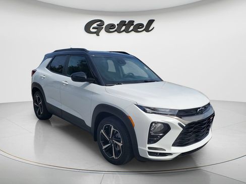 Used 2023 Chevrolet TrailBlazer RS w/ Sun and Liftgate Package FWD image 1
