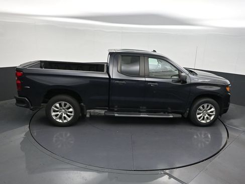Used 2023 Chevrolet Silverado 1500 Custom RWD image 20