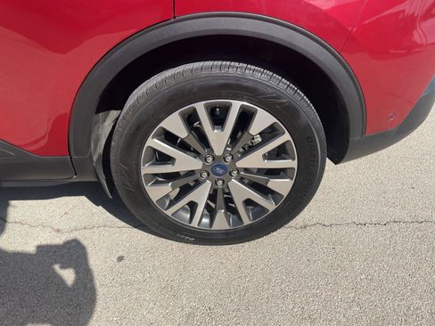 Used 2020 Ford Escape Titanium image 36