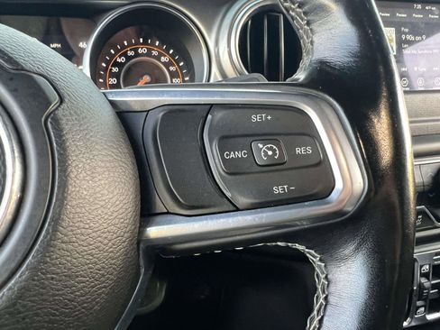 Used 2021 Jeep Wrangler Unlimited Sahara w/ Safety Group image 26