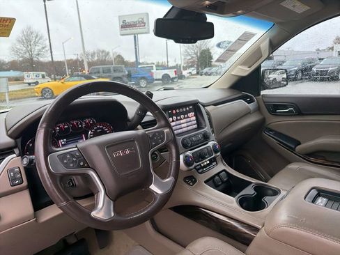 Used 2016 GMC Yukon SLT image 18