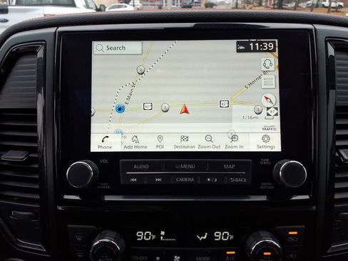 Used 2024 Nissan Titan PRO-4X w/ Pro-4x Convenience Package image 14