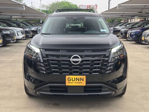 New 2026 Nissan Pathfinder SV FWD image 8