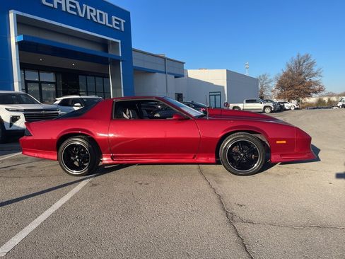 Used 1991 Chevrolet Camaro RS image 2
