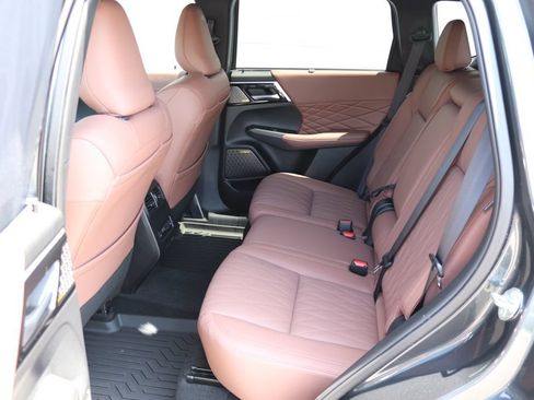 Used 2026 Mitsubishi Outlander SEL AWD/4WD image 22