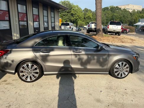 Used 2019 Mercedes-Benz CLA 250 4MATIC image 8