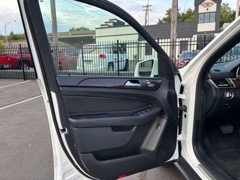 Used 2018 Mercedes-Benz GLE 350 image 22