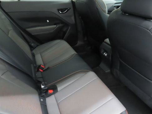 New 2025 Subaru Crosstrek 2.5i Limited w/ Crosstrek Mirror Package image 25