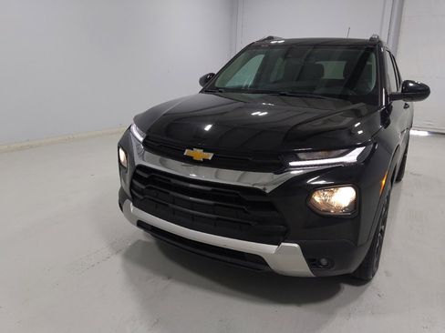 Used 2021 Chevrolet TrailBlazer LT w/ Convenience Package FWD image 15