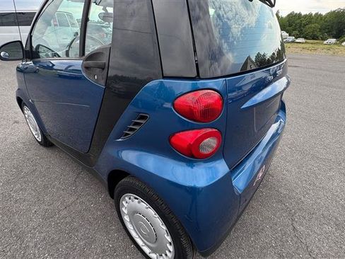 Used 2008 smart fortwo Coupe RWD image 12