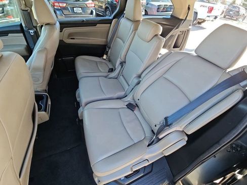 Used 2019 Honda Odyssey EX-L image 19