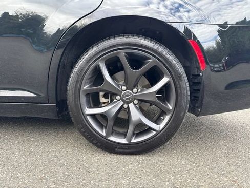 Used 2023 Chrysler 300 S RWD image 15