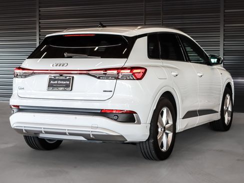 Used 2024 Audi Q4 e-tron Premium Plus w/ Premium Plus image 15