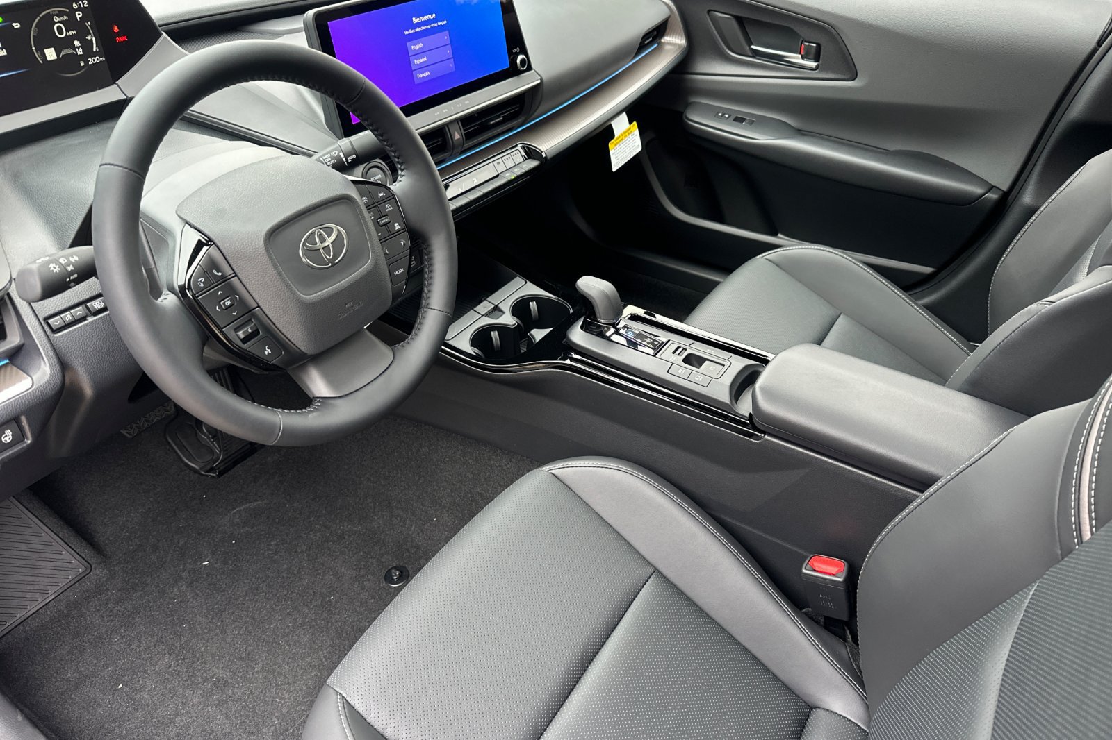 New 2027 Toyota Prius Limited AWD/4WD image 10