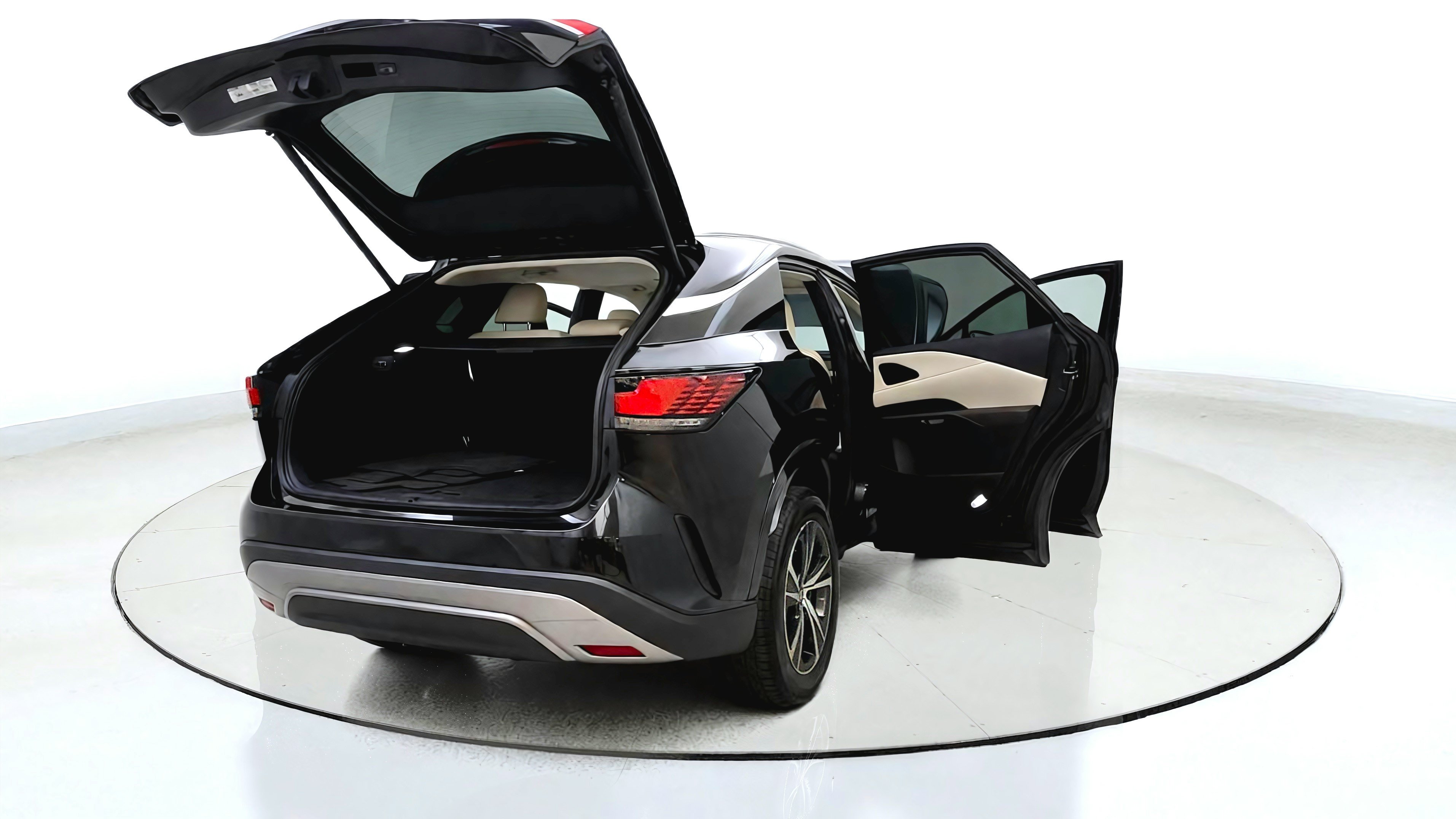 Used 2023 Lexus RX 350 Premium w/ Accessory Package AWD/4WD image 14