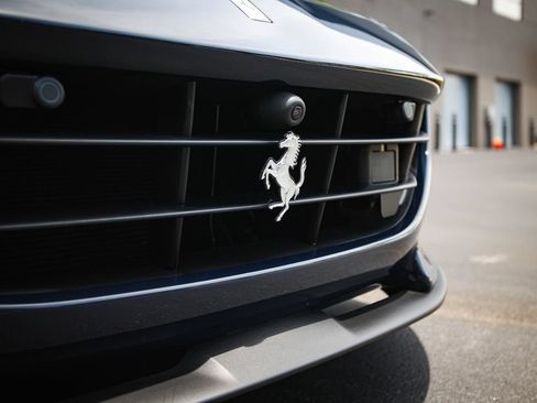 Certified 2022 Ferrari Portofino M RWD image 12