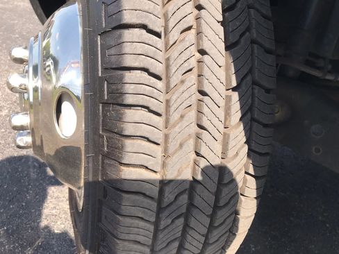 Used 2014 Ford E-350 and Econoline 350 Super Duty RWD image 26