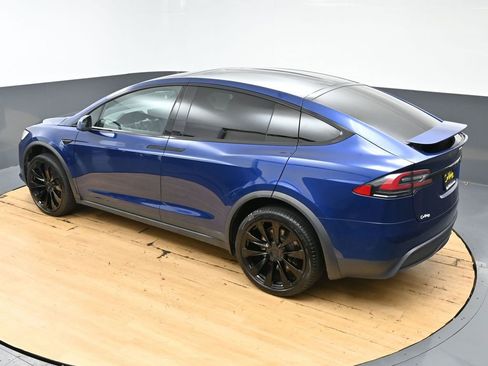 Used 2022 Tesla Model X image 51