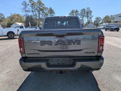 New 2026 RAM 2500 Laramie AWD/4WD image 6