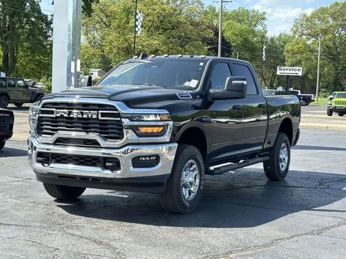 New 2025 RAM 2500 Tradesman image 26