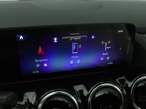 New 2026 Mercedes-Benz GLA 250 image 5