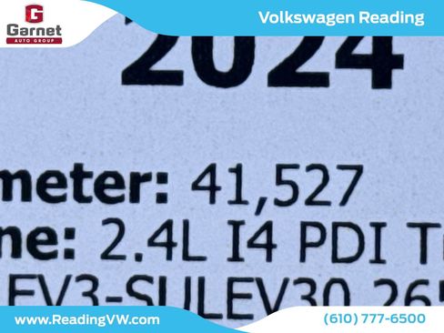 Used 2024 Toyota Highlander XLE image 16