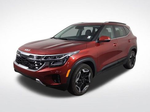 Certified 2024 Kia Seltos SX AWD/4WD image 2