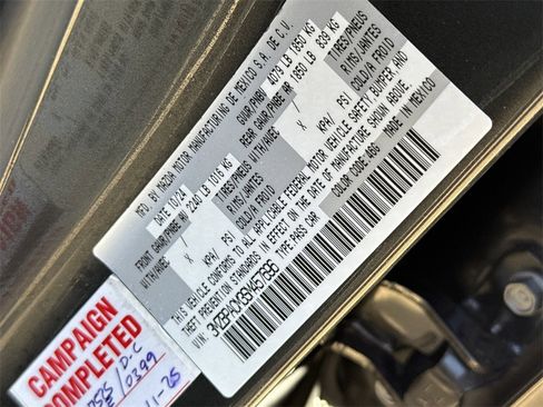 Used 2025 MAZDA MAZDA3 s image 28