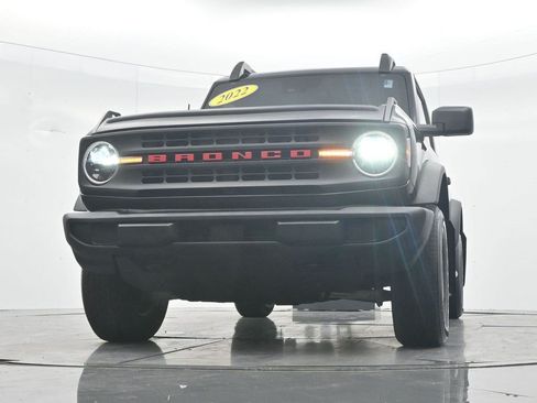 Used 2022 Ford Bronco 2-Door AWD/4WD image 30