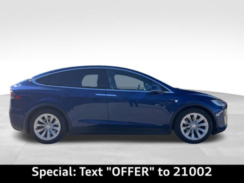 Used 2020 Tesla Model X Long Range image 5