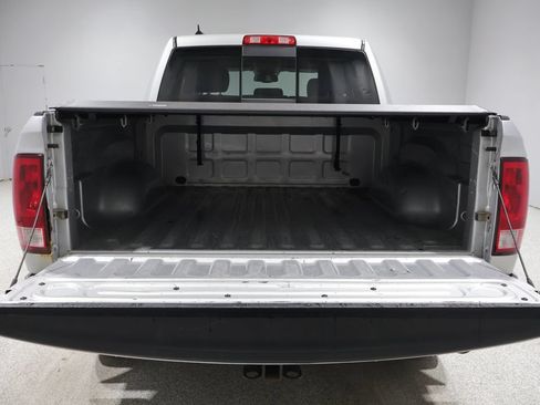 Used 2017 RAM 1500 Big Horn AWD/4WD image 4