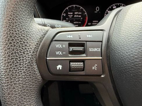 Used 2023 Honda CR-V LX image 13