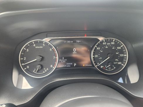 Used 2021 Nissan Rogue SV w/ Premium Package image 20