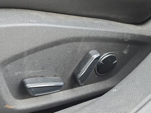 Used 2013 Ford Fusion Titanium FWD image 12